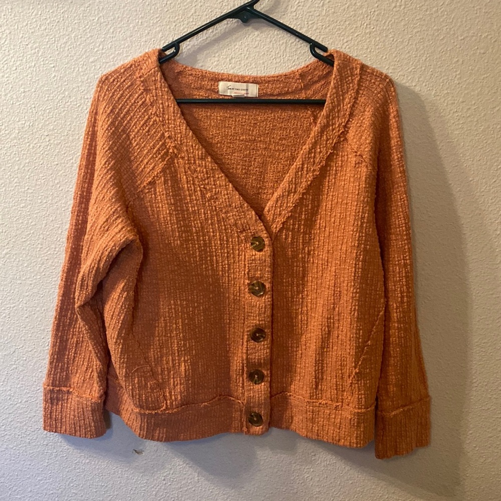 Two by Vince Camuto coral cardigan size large